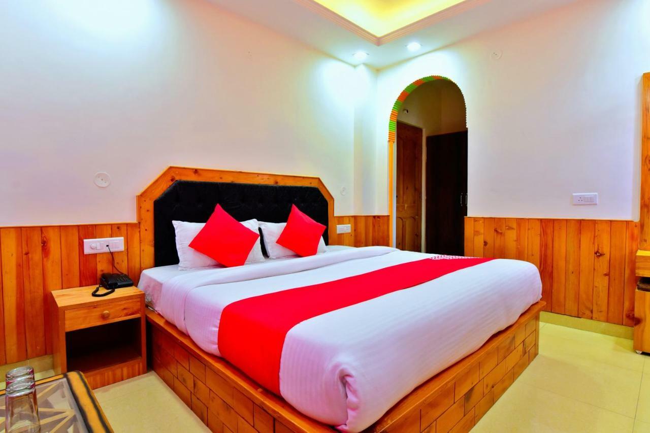 Oyo 38661 Hotel Apna Ghar Manāli Esterno foto
