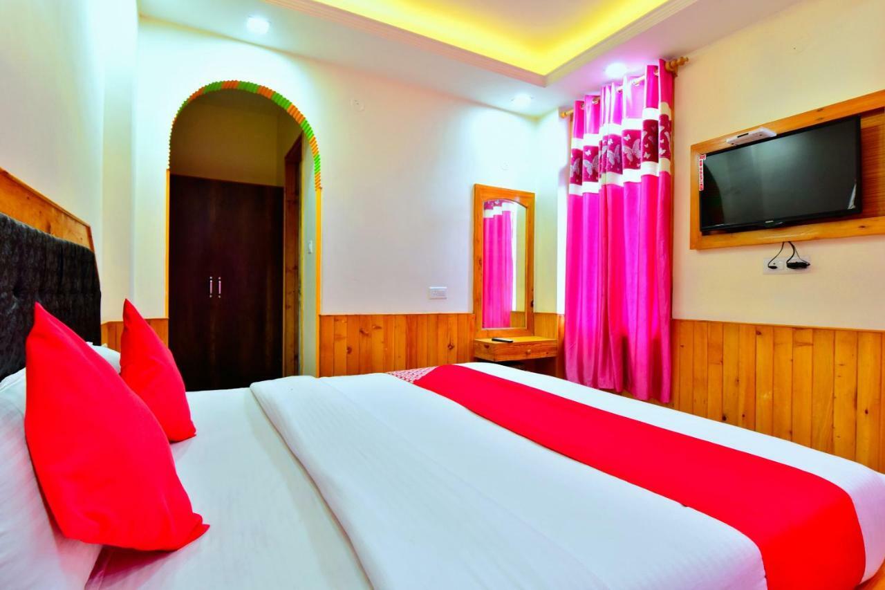 Oyo 38661 Hotel Apna Ghar Manāli Esterno foto
